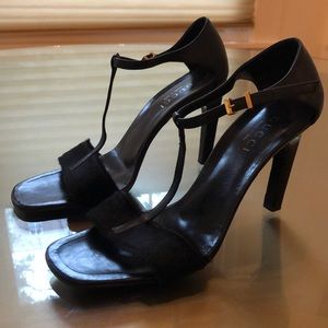 Gucci by Tom Ford Black Stiletto T-Strap Heels 8.5